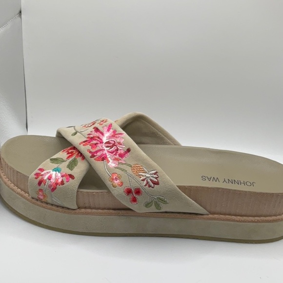 Johnny Was Shoes - Johnny Was Cream and Pink Floral Sandals